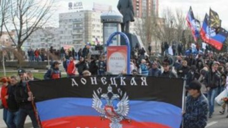 Сепаратисты в Донецке назначили себе парламент из 150 депутатов