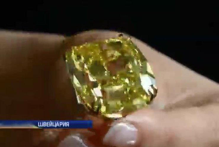Sotheby's установил рекорд: Продан самый дорогой бриллиант в мире