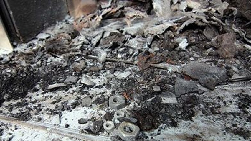 В Одессе в "ПриватБанк" подбросили взрывчатку (фото, видео)