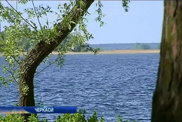 Черкасчане протестуют против застройки берега Днепра