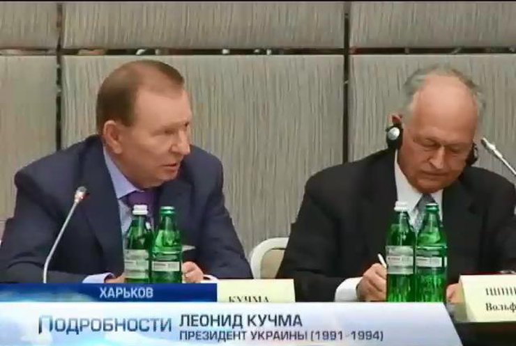 Кравчук спросил Донбасс: Вы что не можете выбросить вон из своей земли террористов?