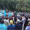 Около 60 тысяч крымских татар вышли на траурные митинги в Крыму (видео)