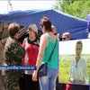 На блокпостах Луганщины дежурят женщины с автоматами (видео)