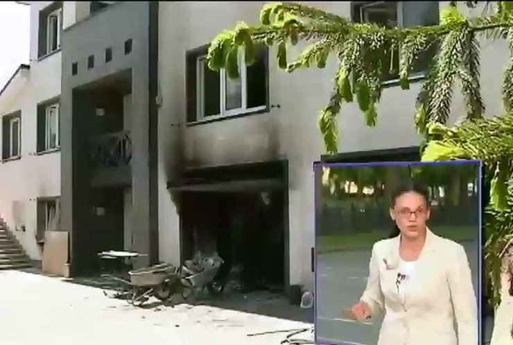 Политологи называют пожар в доме Царева пропагандистской акцией (видео)