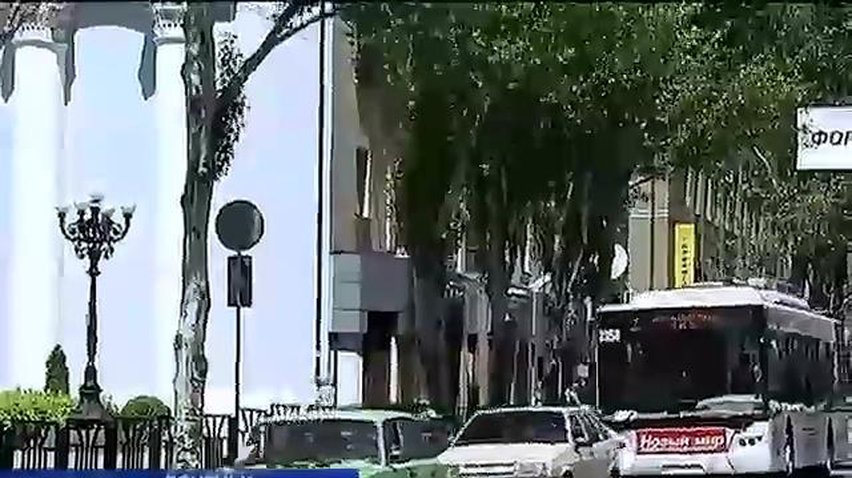 Металлурги Мариуполя продолжают забастовку против ДНР