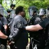 Полиция Чикаго задержала протестующих работников McDonalds