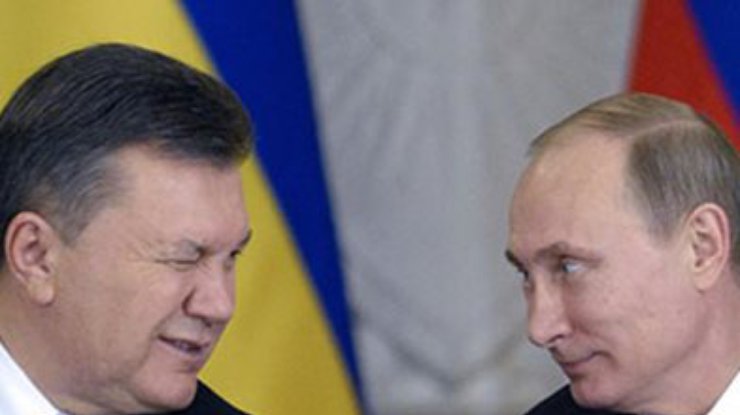 Путин все еще считает Януковича легитимным президентом Украины