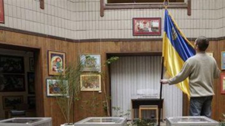 В России открыты шесть избирательных участков для голосования на выборах президента Украины