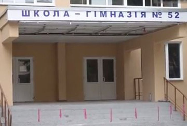 В Луганской области работают 2 окружкома из 12 (видео)