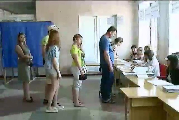 Комитет избирателей Украины не зафиксировал грубых нарушений (видео)