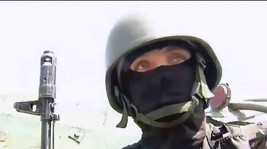 Украинские военные героически держат оборону в Славянске
