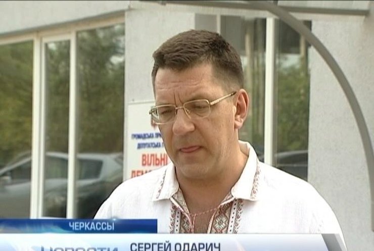 Победу на выборах мэра в Черкассах празднует Сергей Одарич, но конкуренты против (видео)