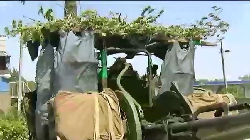 Украинские военные отражают атаки террористов под Славянском (видео)