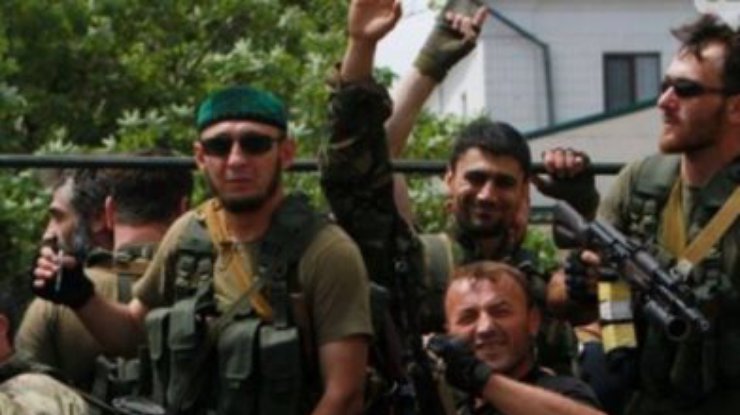 Террористам из Чечни платят по 300 долларов в сутки за бои в Донецке