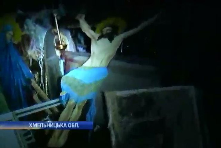 Молния сожгла церковь на Хмельнитчине