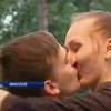 В Николаеве гонщик сделал предложение любимой на подиуме
