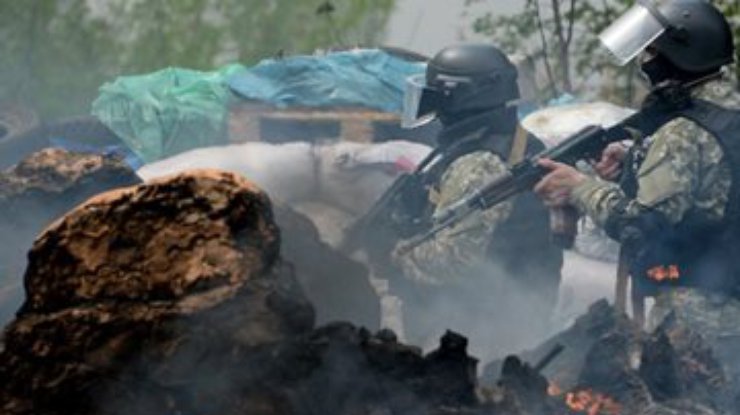 В ходе боев на Донбассе уничтожено около 300 террористов, - Селезнев