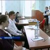Крымские выпускники школ начали сдавать ВНО на материковой Украине (видео)