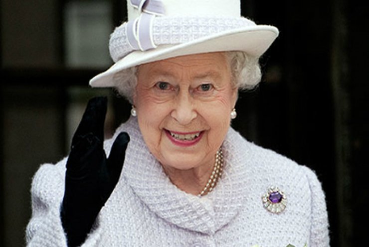 Королева Великобритании Елизавета II поддержала единую Украину (видео)