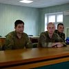 Террорист "Абвер" в Славянске устроил публичный допрос украинским военнопленным  (видео)