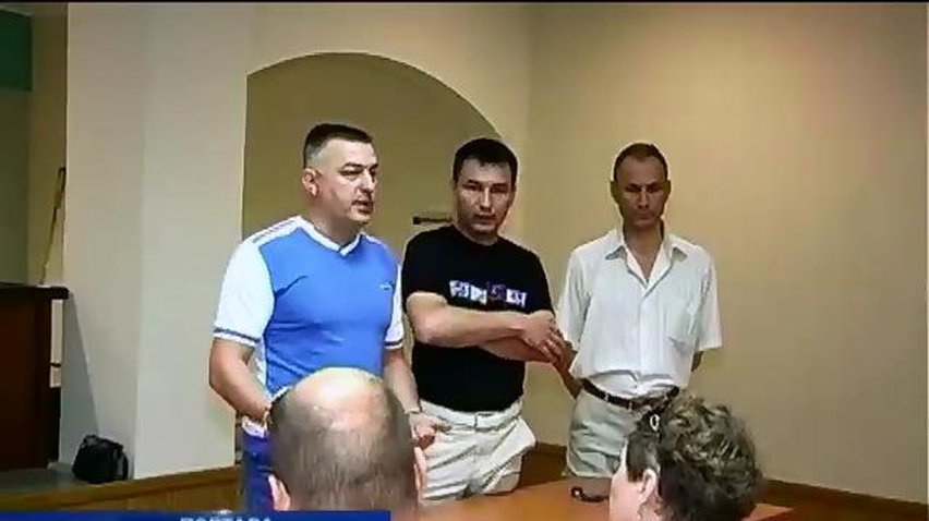 Отцы милиционеров Полтавы требуют вернуть их детей из Донбасса домой (видео)