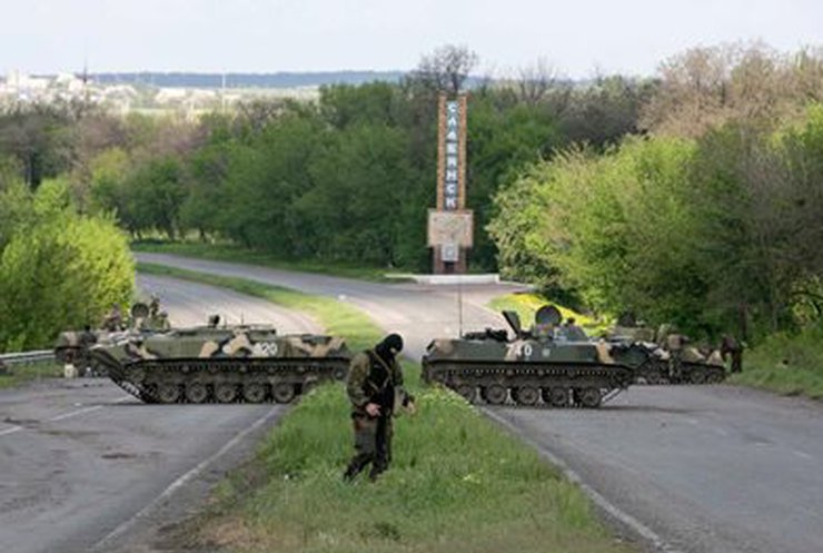 Террористы на Донбассе предпринимают попытки вырваться из окружения