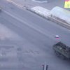 Из Макеевки в Донецк выдвинулись танки и КамАЗы с флагами России (видео)