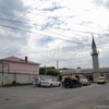 В Симферополе подожгли и разрисовали свастикой мечеть (фото, видео)