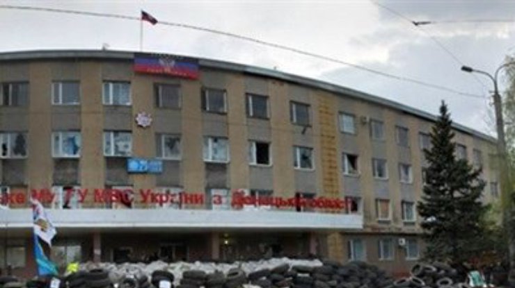 Террорист Бес выставит на крышах захваченных зданий Горловки "живой щит" из военнопленных