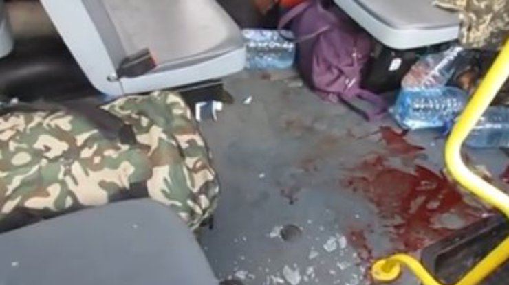 При обстреле "Газели" в Мариуполе погибли 5 пограничников, 7 - ранены (видео)