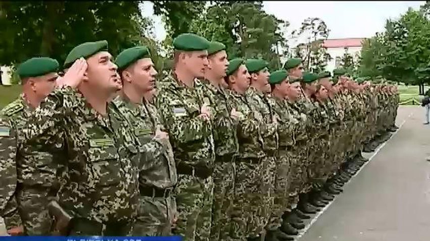 З гарячих точок Сходу повернулися додому бійці львівського прикордонного загону (відео)