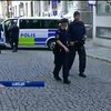 Чоловік з бомбою погрожував підірвати себе у центрі Стокгольму