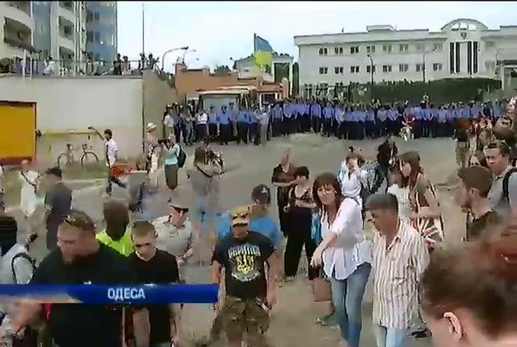 В Одесі терористи збиралися підірвати бомбу біля консульства Росії