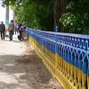 Волонтери перефарбовують Івано-Франківськ у синьо-жовте