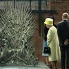 Королева Великобритании посетила музей сериала "Игры престолов"