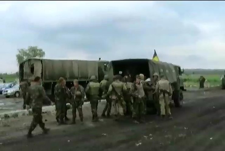 Понад 300 бойовикiв готуються до штурму аеродрому у Краматорську (відео)