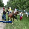 У Запоріжжі міліція повела дітей з Донбасу на Хортицю (відео)