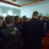 Бойцы захваченной в Донецке части отказались принимать присягу ДНР