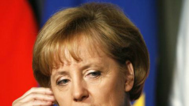 Меркель: Соглашение об ассоциации с ЕС вступит в силу после переговоров с Россией