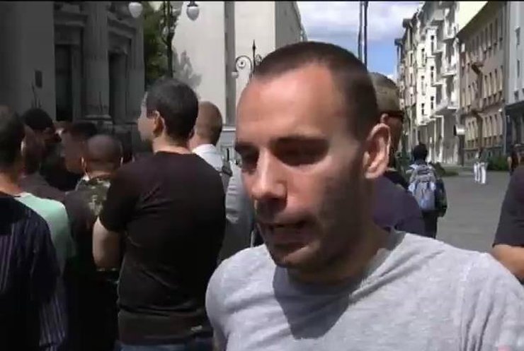 Батальйон "Донбас" вимагає від Порошенка припинити перемир'я (відео)