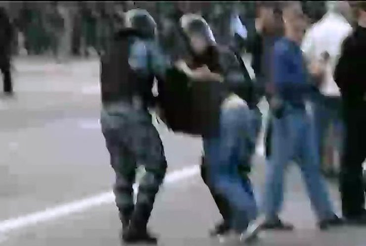 Відтепер мітингувальникам в Росії погрожує до п'яти років ув'язування