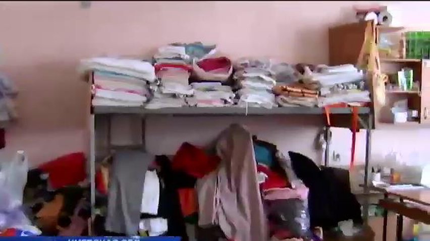 Столичные волонтеры не справляются с потоком беженцев с Крыма и Донбасса (видео)