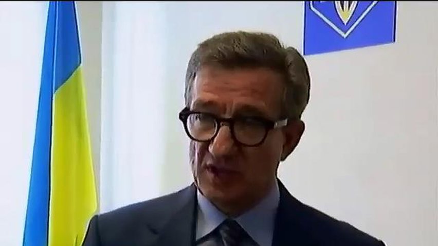 Тарута поблагодарил рабочих Мариуполя за патрулирование улиц (видео)