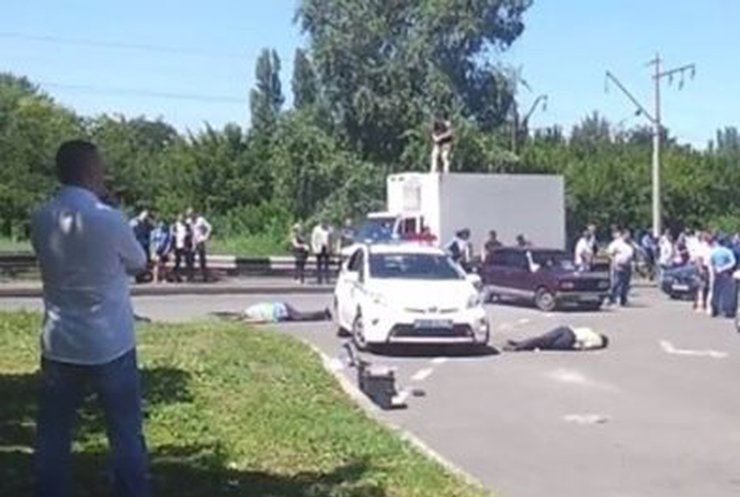 В Донецке расстреляли машину ГАИ: убиты 3 милиционера (фото, видео)