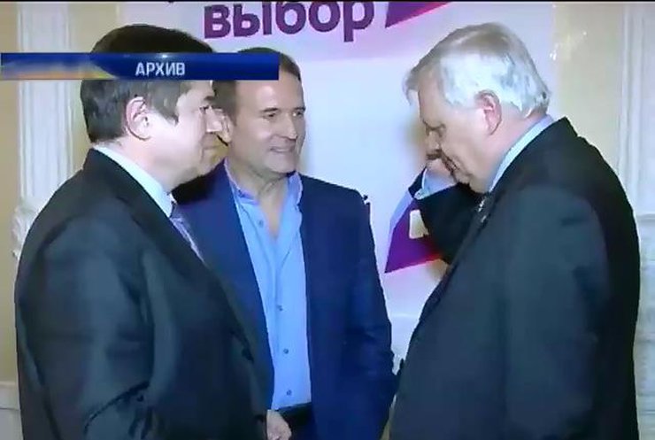 Кум Путина Медведчук финансирует террористов - Парубий