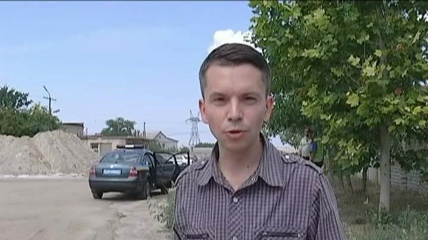 У результаті вибуху в одеському військкоматі утворилась воронка глибиною два метри