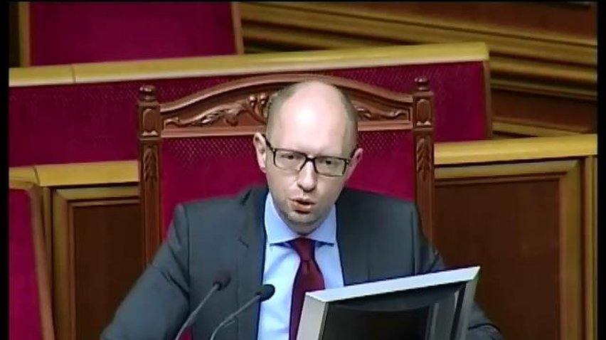 Арсеній Яценюк дорікнув парламенту у неефективній роботі із кабміном