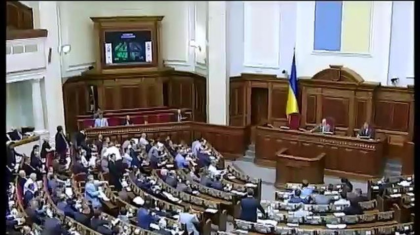 Українська газотранспортна система залишиться в державній власності - Яценюк