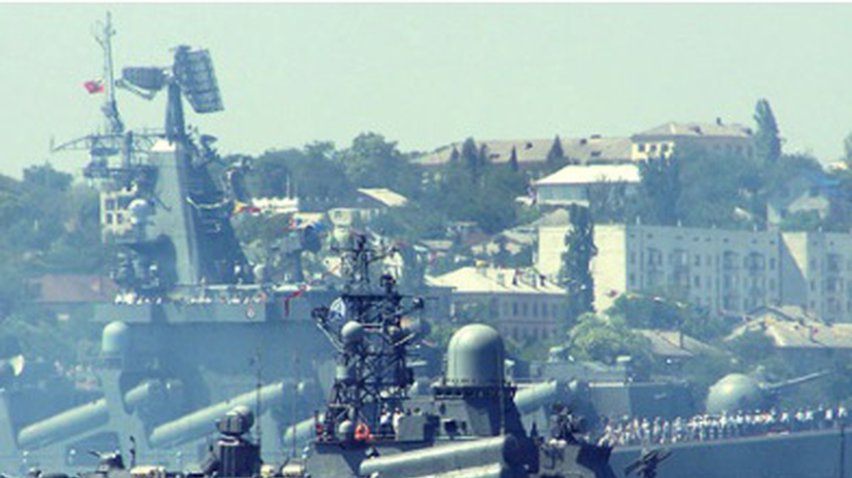 Россія відповіла НАТІвським кораблям у Чорному морі своїм флотом та навчаннями
