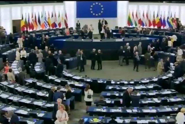 Лобби Путина в Европе тормозит введение санкций против России (видео)
